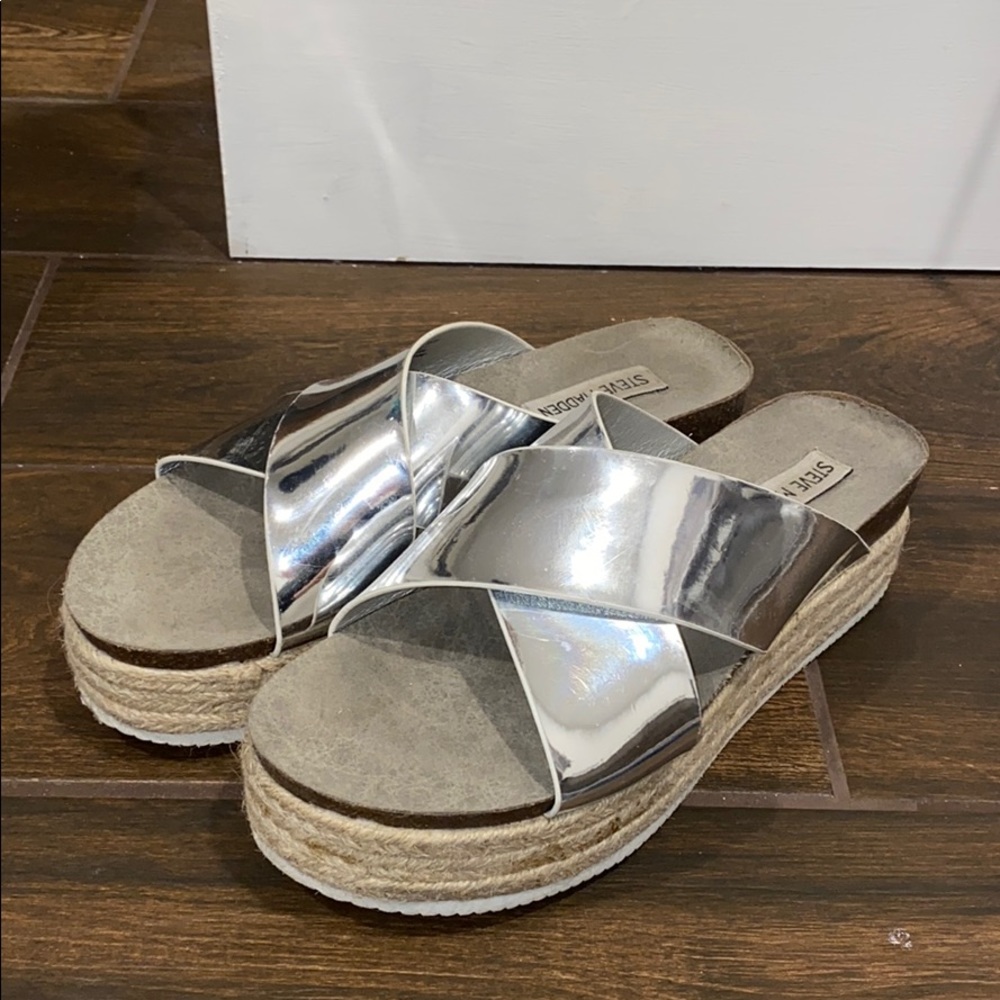 Steve Madden platform sandals